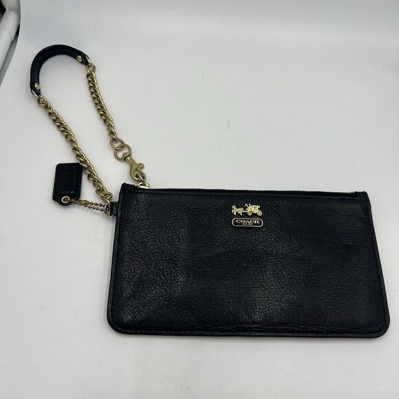 Coach Black Leather Wallet Wristlet With Chain And Purple Satin Interior Chain - Picture 1 of 10
